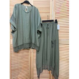 Фотография Костюм женский E183 khaki р.52-62 "Emsweekis" недорого оптом от прямого поставщика