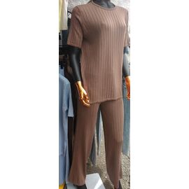 Костюм жіночий DM62 brown р.46-48 "Dream" недорого оптом від прямого постачальника