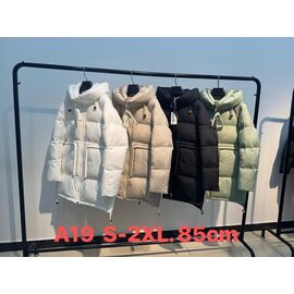 Фотография Куртка женская демисезонная A19 beige р.S-2XL "Yafeier" недорого оптом от прямого поставщика