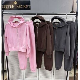 Фотография Костюм спортивный женский тёплый A100 brown р.S-L "Little Secret" недорого оптом от прямого поставщика