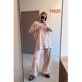 Фотография Костюм женский 11021 beige р.48-52 "FSN" недорого оптом от прямого поставщика