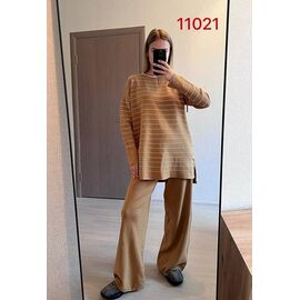 Фотография Костюм женский 11021 l.brown р.48-52 "FSN" недорого оптом от прямого поставщика