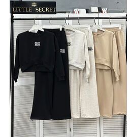 Фотография Костюм спортивный женский тёплый 112 beige р.S-L "Little Secret" недорого оптом от прямого поставщика