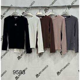 Фотография Свитер женский 9583 beige р.S-L "Met&March" недорого оптом от прямого поставщика