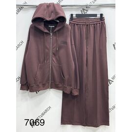 Костюм спортивний жіночий теплий 7069 chocolate р.one size "Met&March" недорого оптом від прямого постачальника