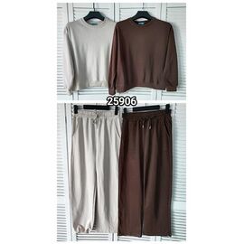 Костюм спортивний жіночий теплий 25906 brown р.one size "LOOK" недорого оптом від прямого постачальника