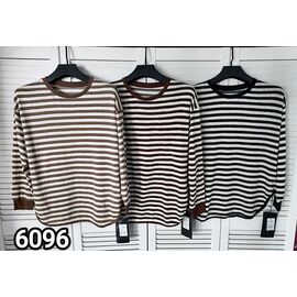 Светр жіночий 6096 brown р.one size "LOOK" недорого оптом від прямого постачальника