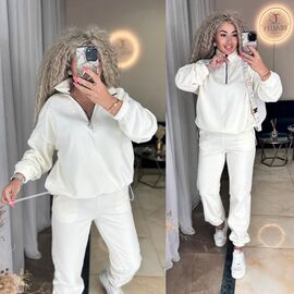 Костюм спортивний жіночий 6032 white р.42-52 "LINDA" недорого оптом від прямого постачальника