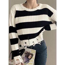 Фотография Свитер женский LR573 white р.one size "Lora" недорого оптом от прямого поставщика