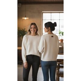 Фотография Свитер женский LR722 white р.one size "Lora" недорого оптом от прямого поставщика