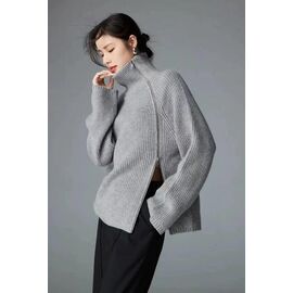 Фотография Свитер женский LR812 grey р.one size "Lora" недорого оптом от прямого поставщика