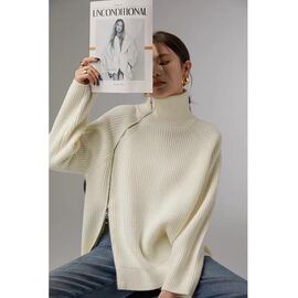 Фотография Свитер женский LR813 l.beige р.one size "Lora" недорого оптом от прямого поставщика