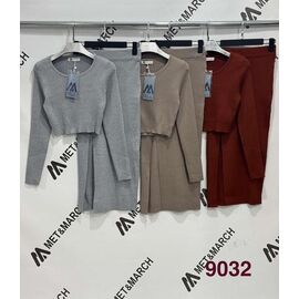 Костюм жіночий 9032 brown р.one size "Met&March" недорого оптом від прямого постачальника