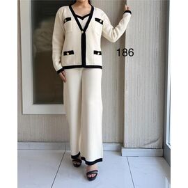 Костюм жіночий 186 beige р.one size "Namik" недорого оптом від прямого постачальника