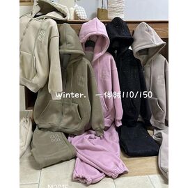 Фотография Костюм детский спортивный тёплый на девочку 3015 beige р.120-160 "Major" недорого оптом от прямого поставщика