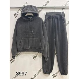 Фотография Костюм спортивный женский тёплый 3997-1 d.grey р.S-L "Met&March" недорого оптом от прямого поставщика