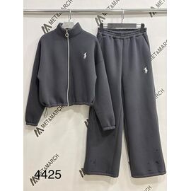 Фотография Костюм спортивный женский 4425 d.grey р.S-M "Met&March" недорого оптом от прямого поставщика