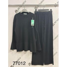 Фотография Костюм женский тёплый 77012 black р.one size "Met&March" недорого оптом от прямого поставщика