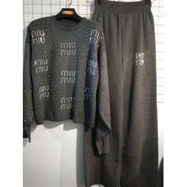 Фотография Костюм женский тёплый DM131 grey р.44-46 "Dream" недорого оптом от прямого поставщика