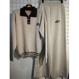 Фотография Костюм женский тёплый DM132 beige р.44-46 "Dream" недорого оптом от прямого поставщика