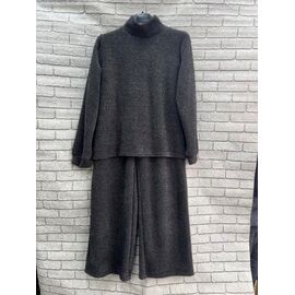 Фотография Костюм женский тёплый 103 d.grey р.42-52 "VALENTINA" недорого оптом от прямого поставщика