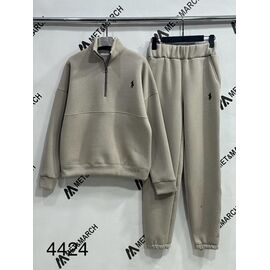 Фотография Костюм спортивный женский 4424 d.beige р.S-L "Delviago" недорого оптом от прямого поставщика