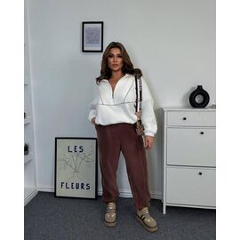 Фотография Костюм спортивный женский 1160 brown р.42-58 "FEMZONE" недорого оптом от прямого поставщика