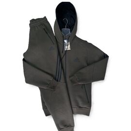 Костюм спортивний чоловічий H913 khaki р.48-56 "Hai" недорого оптом від прямого постачальника