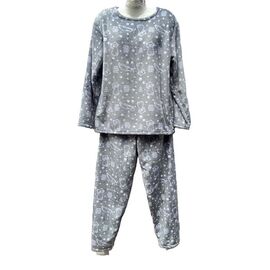 Фотография Пижама тёплая женская H156 grey р.48-58 "SHELLY" недорого оптом от прямого поставщика