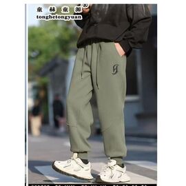 Фотография Штаны детские спортивные зимние на мальчика 88180 khaki р.116-140 "Delfinka" недорого оптом от прямого поставщика