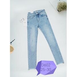 Джинси жіночі D602 l.blue р.25-30 "NewJeans" недорого оптом від прямого постачальника