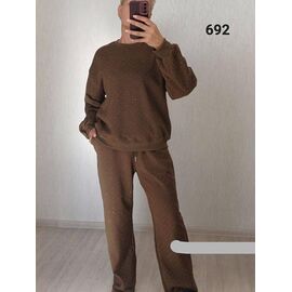 Фотография Костюм женский 692 brown р.52-56 "FSN" недорого оптом от прямого поставщика