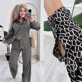 Костюм жіночий 9060 black р.42-52 "LINDA" недорого оптом від прямого постачальника