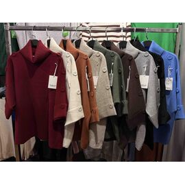 Светр жіночий E1172 brown р.50-56 "Emsweekis" недорого оптом від прямого постачальника