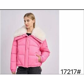Куртка жіноча зимова B17217 pink р.42-48 "Jacket" недорого оптом від прямого постачальника