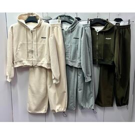 Костюм спортивний жіночий теплий 2911 beige р.M-XL "X-Ray" недорого оптом від прямого постачальника