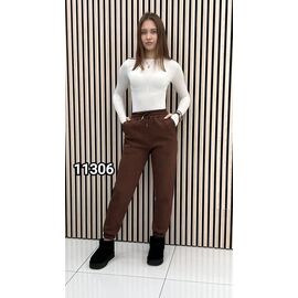 Штани спортивні жіночі теплі 11306 brown р.44-50 "LOOK" недорого оптом від прямого постачальника