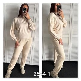 Костюм спортивний жіночий теплий 2544-1 beige р.42-48 "LOOK" недорого оптом від прямого постачальника