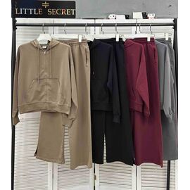 Фотография Костюм спортивный женский тёплый 500214 black р.S-L "Little Secret" недорого оптом от прямого поставщика