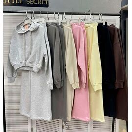 Фотография Костюм спортивный женский 500420 black р.S-L "Little Secret" недорого оптом от прямого поставщика