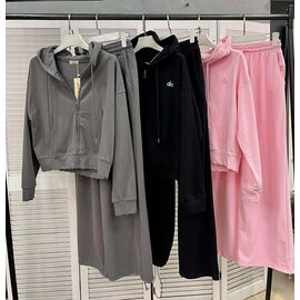 Фотография Костюм спортивный женский тёплый 9789 black р.M-XL "Little Secret" недорого оптом от прямого поставщика