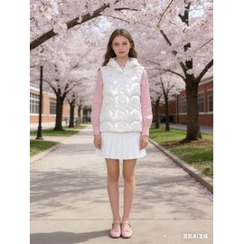 Фотография Жилетка женская M618 white р.M-2XL "Jacket" недорого оптом от прямого поставщика