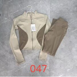 Фотография Костюм спортивный женский тёплый 047 beige р.S-XL "NewJeans" недорого оптом от прямого поставщика