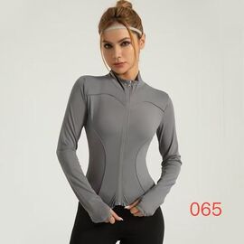 Фотография Кофта спортивная женская 065 l.grey р.S-XL "NewJeans" недорого оптом от прямого поставщика