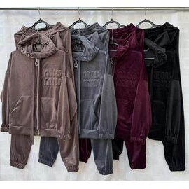 Костюм спортивний жіночий теплий S2025 nude р.46-52 "Shon" недорого оптом від прямого постачальника