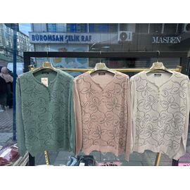 Фотография Свитер женский JL884 l.beige р.50-52 "Julia" недорого оптом от прямого поставщика