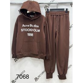 Костюм спортивний жіночий теплий 7068 brown р.one size "Met&March" недорого оптом від прямого постачальника
