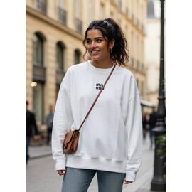 Светр жіночий 0054 white р.46-48 "Delviago" недорого оптом від прямого постачальника