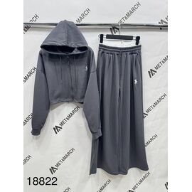 Костюм спортивний жіночий теплий 18822 d.grey р.one size "Met&March" недорого оптом від прямого постачальника