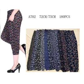 Фотография Бриджи женские A702 mix р.46-50 "WHITE" недорого оптом от прямого поставщика